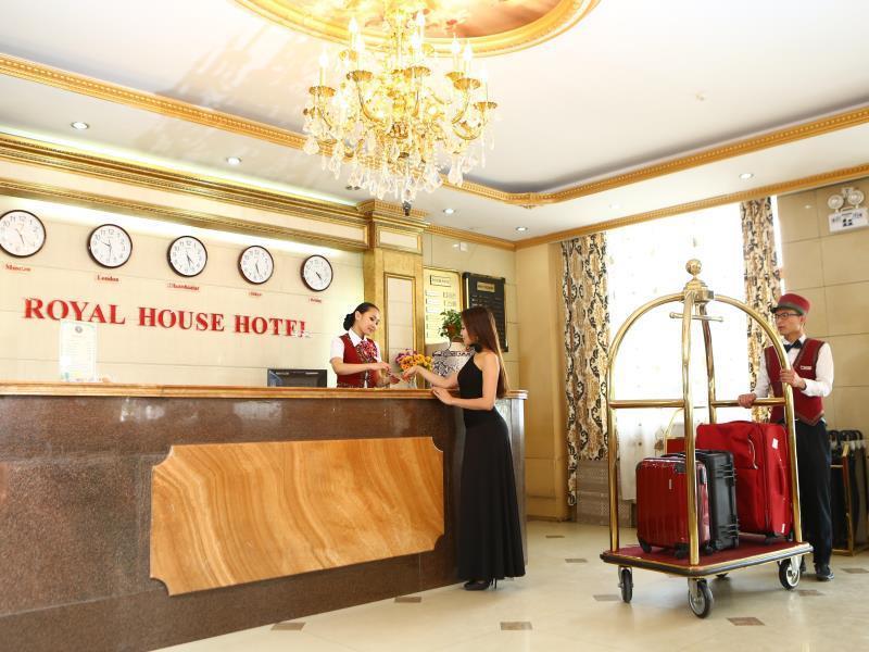 אולן בטור Royal House Hotel מראה חיצוני תמונה