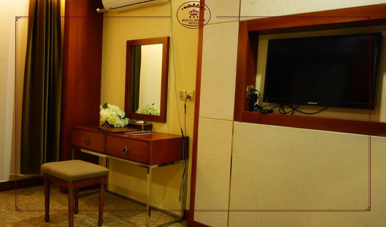 אולן בטור Royal House Hotel מראה חיצוני תמונה